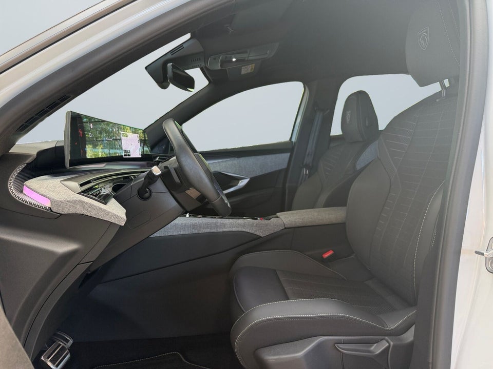 Peugeot e-5008 77 GT 7prs 5d