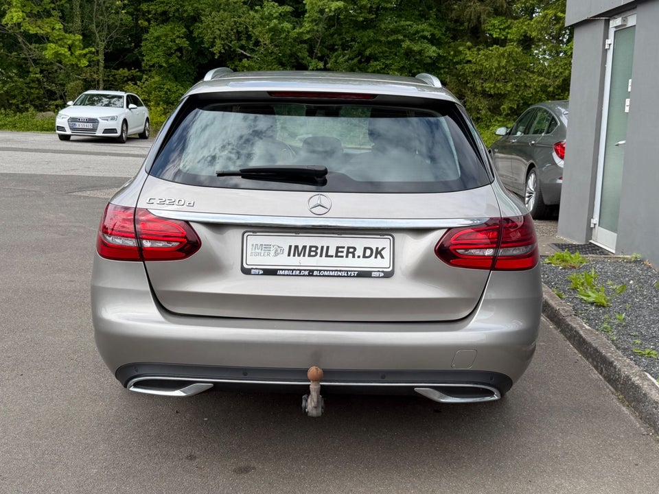 Mercedes C220 d 2,0 Avantgarde stc. aut. 5d