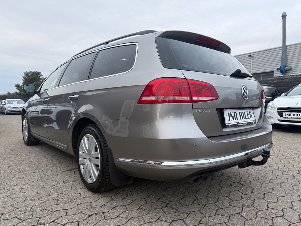 VW Passat 2,0 TDi 140 Comfortline Variant DSG BM 5d