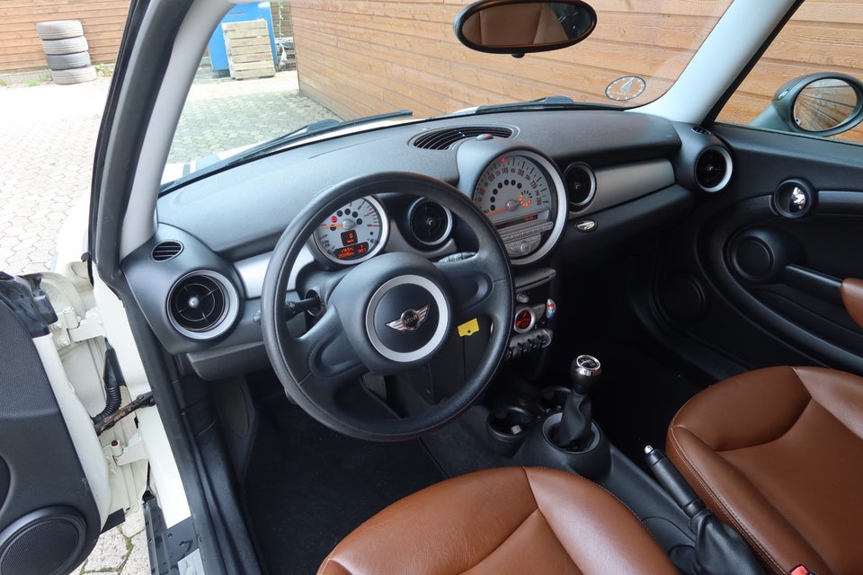 MINI Clubman Cooper 1,6  5d