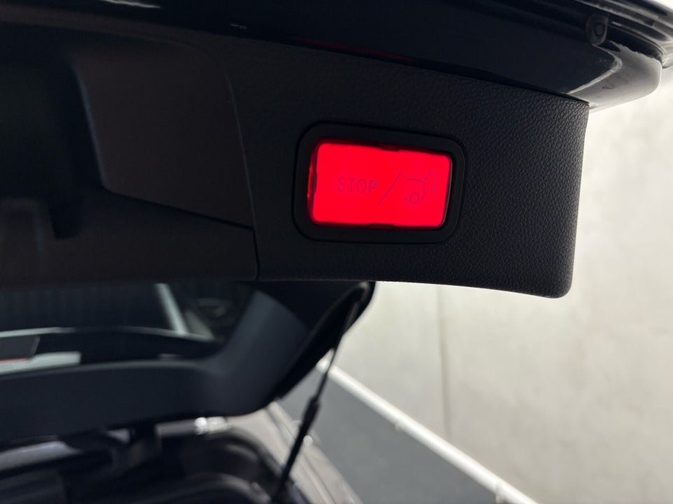 Mercedes C300 e 2,0 AMG Line Night Edition stc. aut. 5d