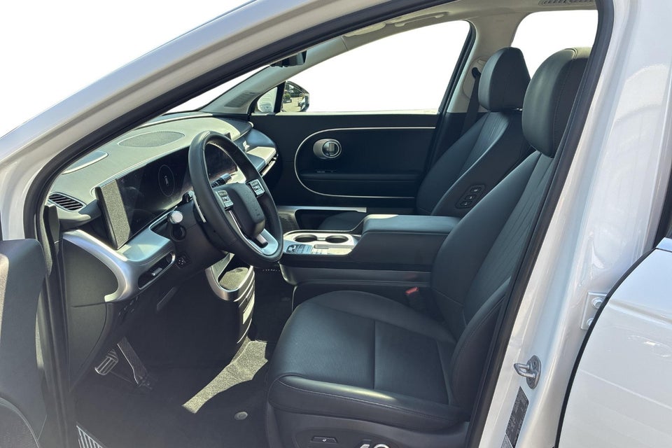 Hyundai Ioniq 9 110 Calligraphy 4WD 7prs 5d