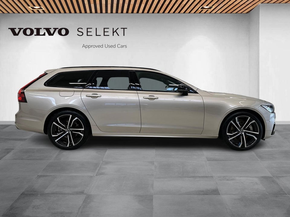 Volvo V90 2,0 T6 ReCharge Ultimate Dark aut. AWD 5d