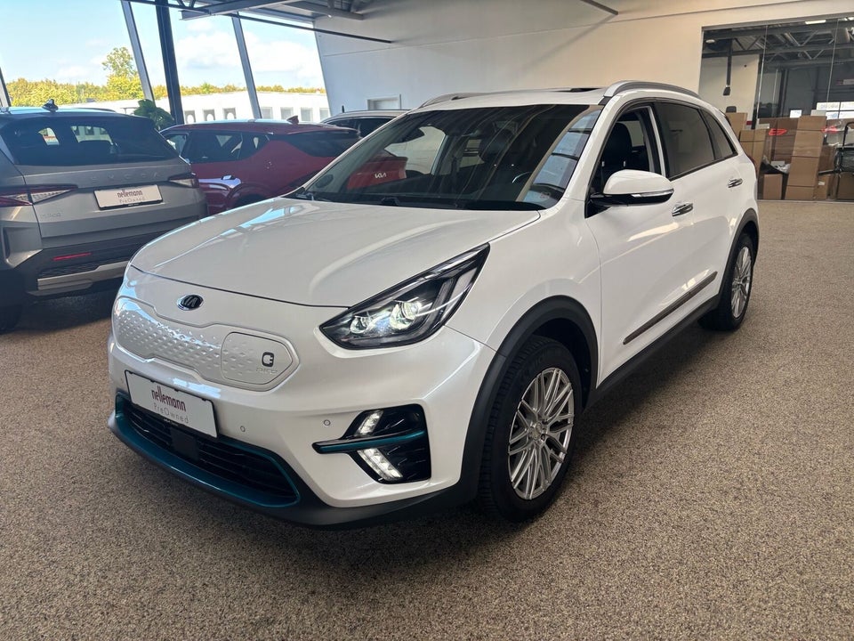 Kia e-Niro 64 Advance 5d