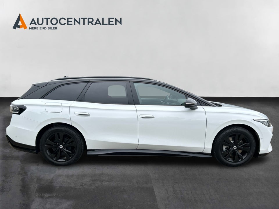 VW ID.7 86 Style S Tourer 5d