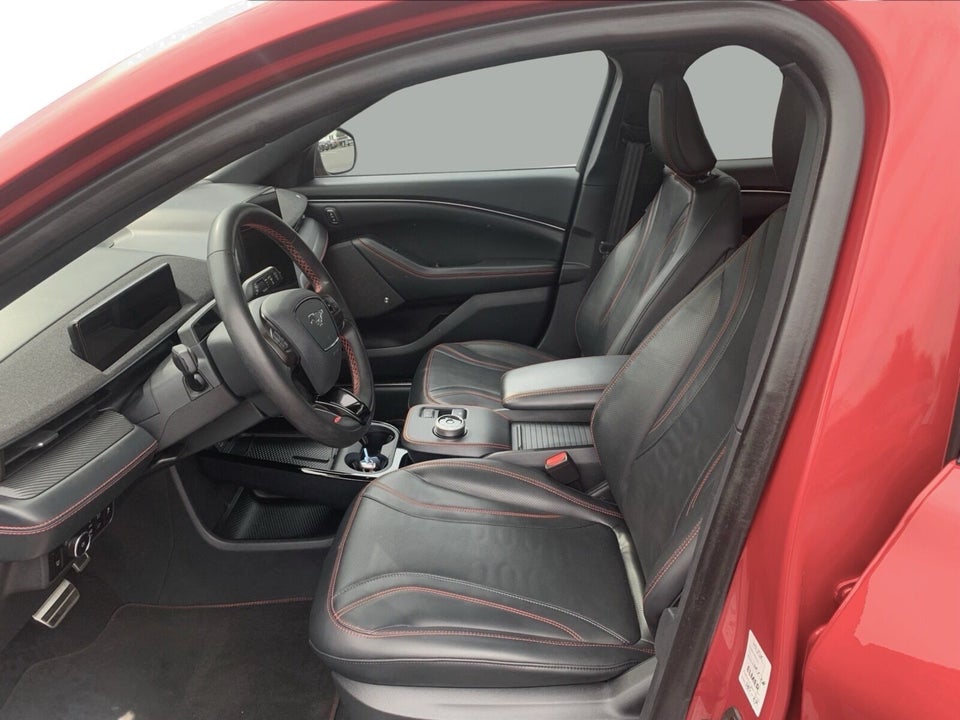 Ford Mustang Mach-E 91 Premium Extended Range AWD 5d