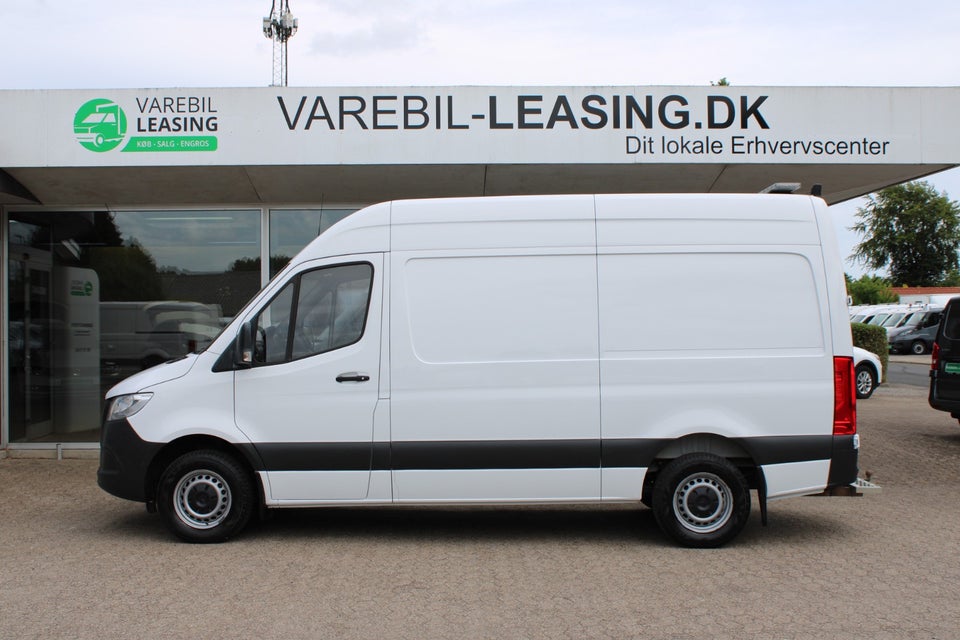 Mercedes Sprinter 317 2,0 CDi A2 Kassevogn aut. RWD