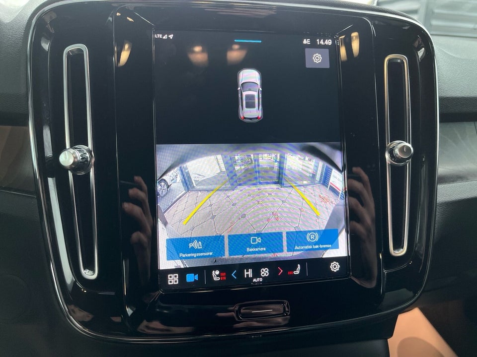 Volvo XC40 ReCharge Extended Range Plus 5d