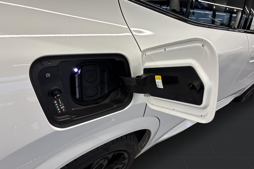 BMW iX2 xDrive30 M-Sport 5d