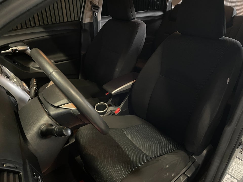 Toyota Verso 1,8 TX 7prs 5d