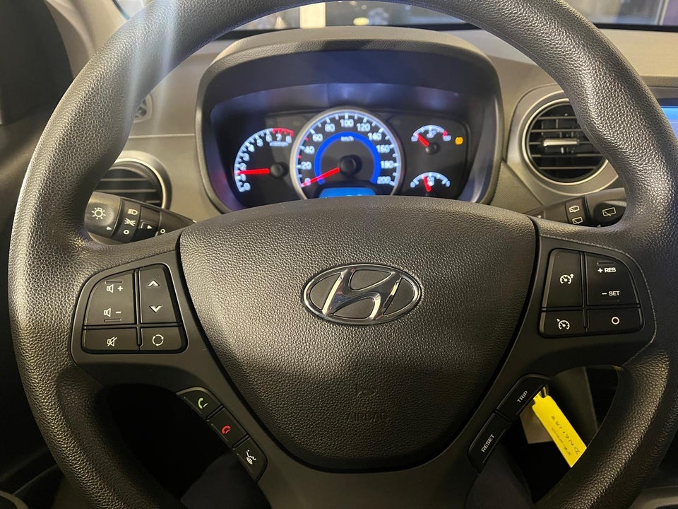 Hyundai i10 1,0 Touch 5d