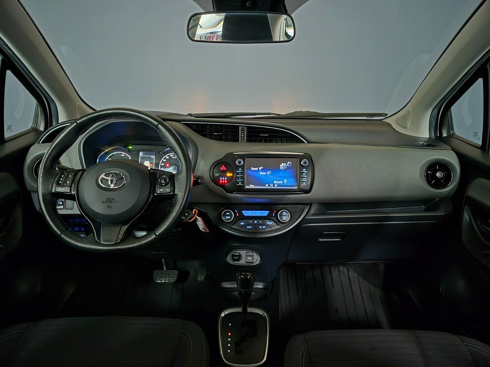 Toyota Yaris 1,5 Hybrid H2 e-CVT 5d
