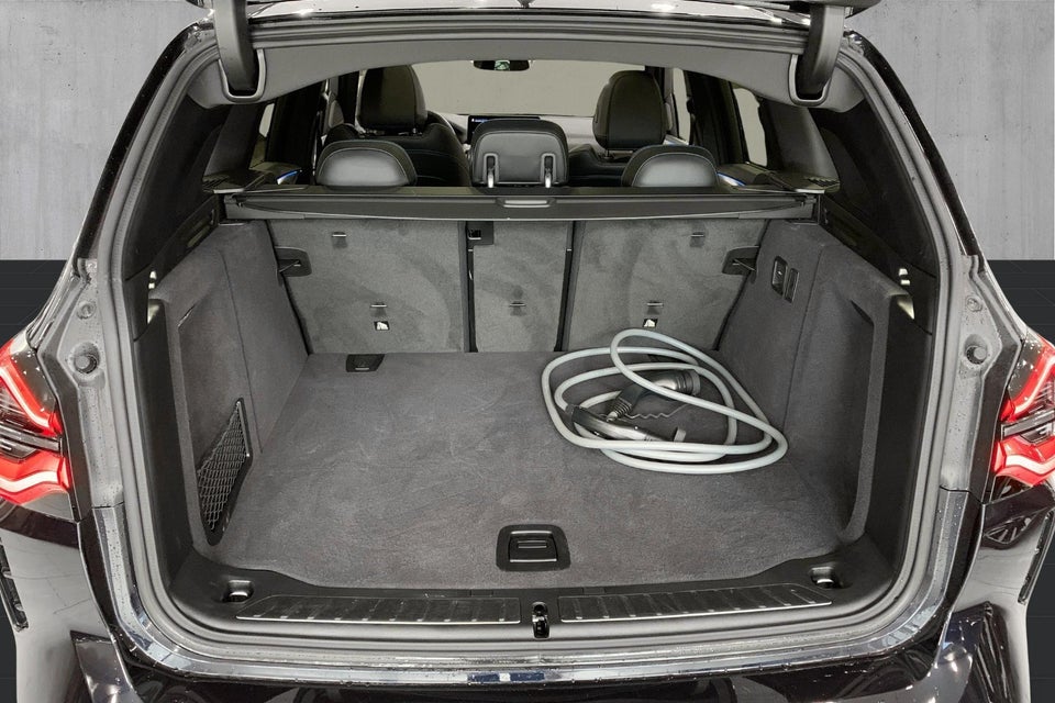 BMW iX3 Charged Plus M-Sport 5d