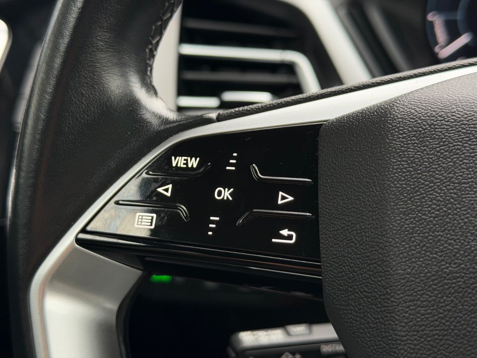 Audi Q4 e-tron 40 S-line 5d