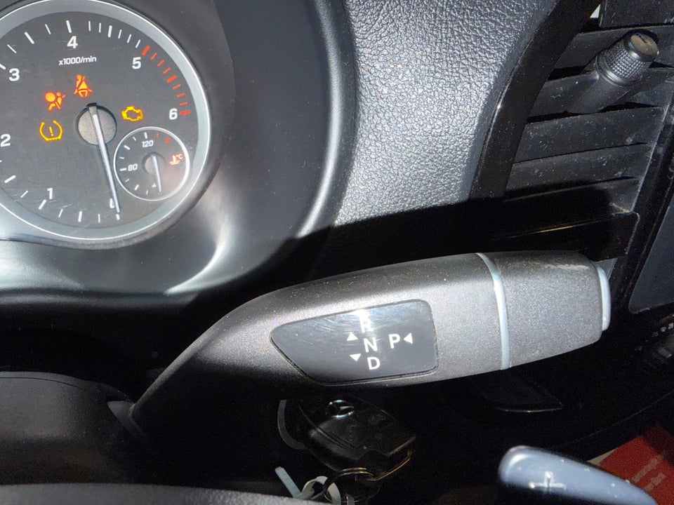 Mercedes Vito 114 2,0 CDi Kassevogn aut. L RWD