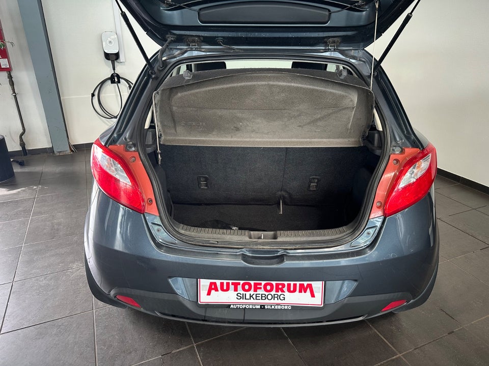 Mazda 2 1,3 Advance 5d