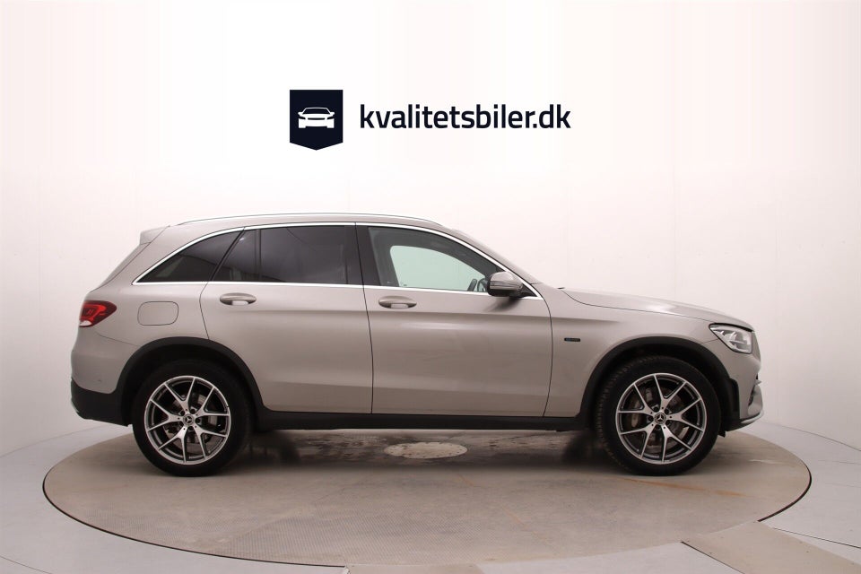 Mercedes GLC300 e 2,0 AMG Line aut. 4Matic 5d