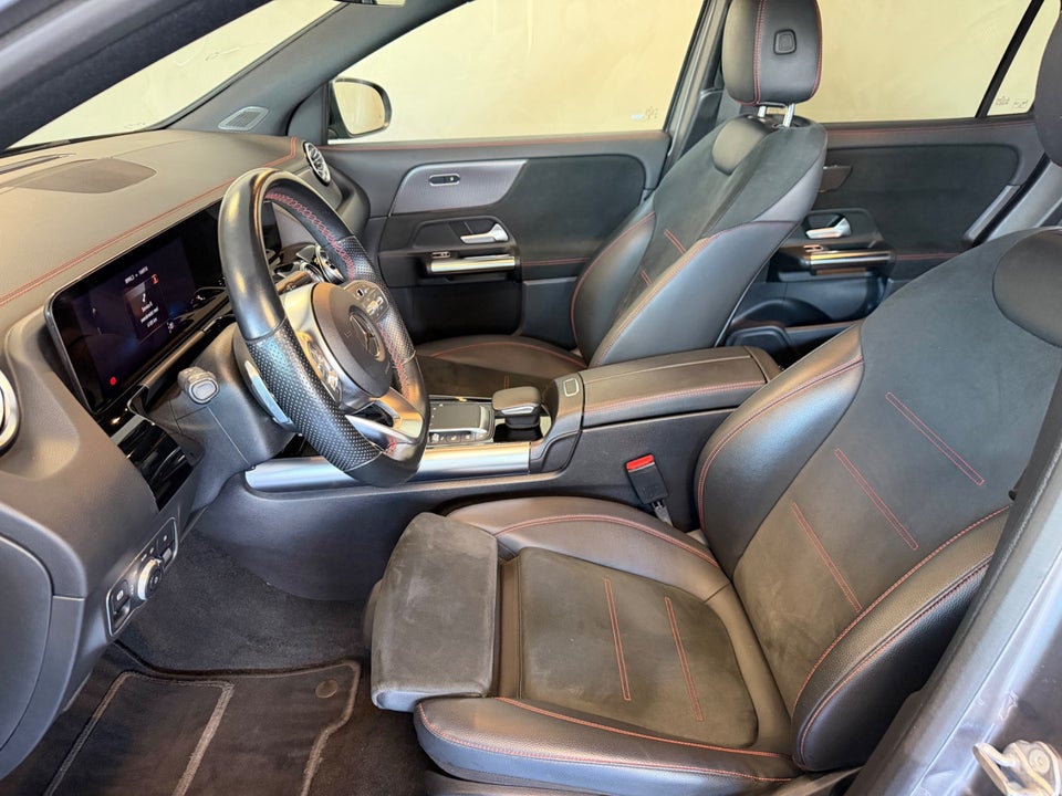 Mercedes EQA350 AMG Line 4Matic 5d