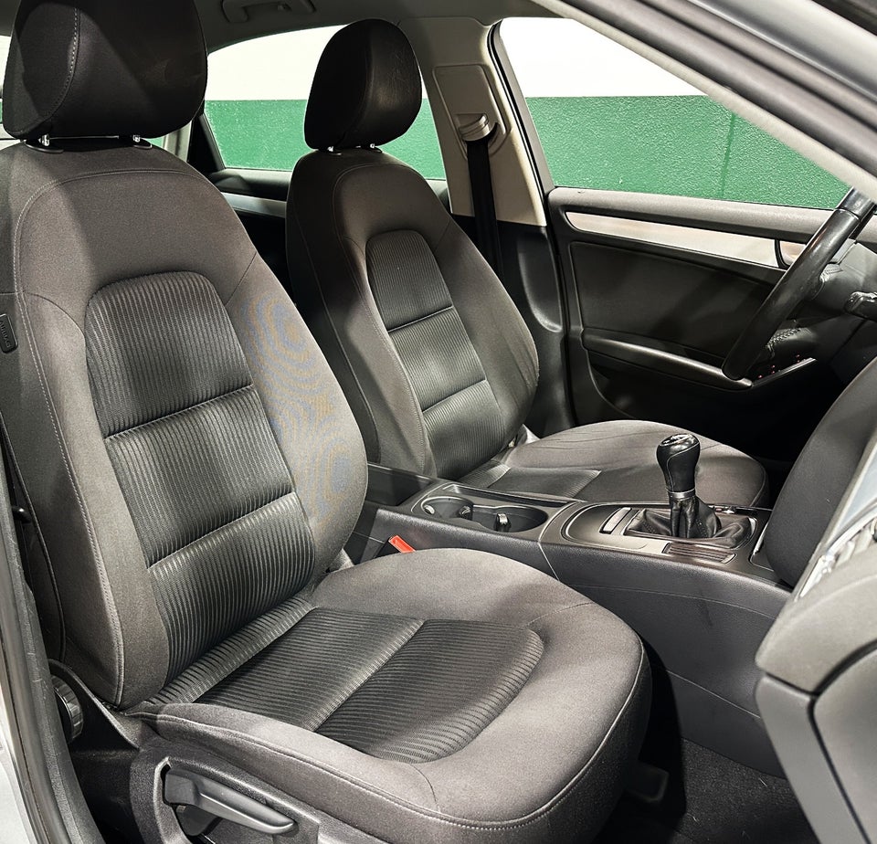 Audi A4 1,8 T 163 4d