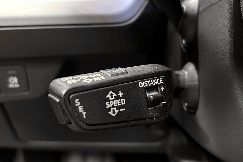 Audi Q4 e-tron 40 Attitude 5d