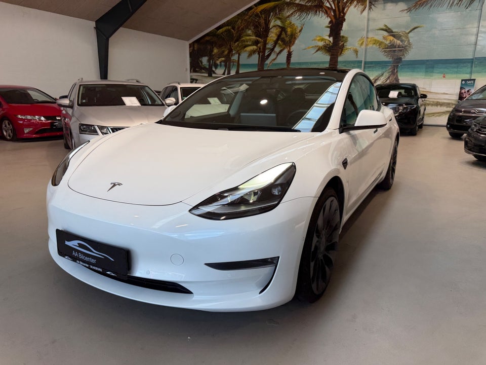 Tesla Model 3 Performance AWD 4d