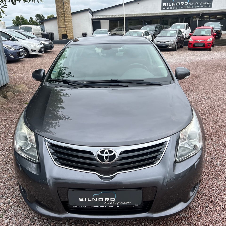 Toyota Avensis 1,8 VVT-i T2 4d