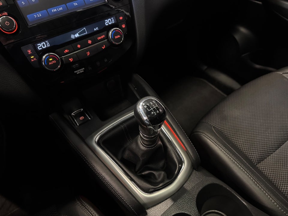 Nissan Qashqai 1,5 dCi 110 Tekna 5d