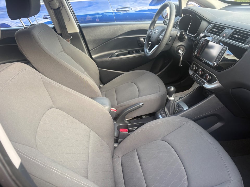 Kia Rio 1,2 CVVT Style+ 5d