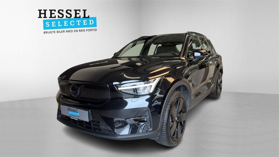 Volvo EX40 Extended Range Black Edition 5d