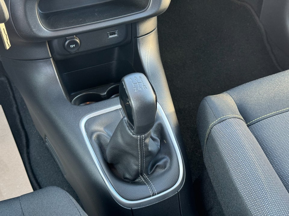 Citroën C3 1,2 PureTech 83 Shine 5d