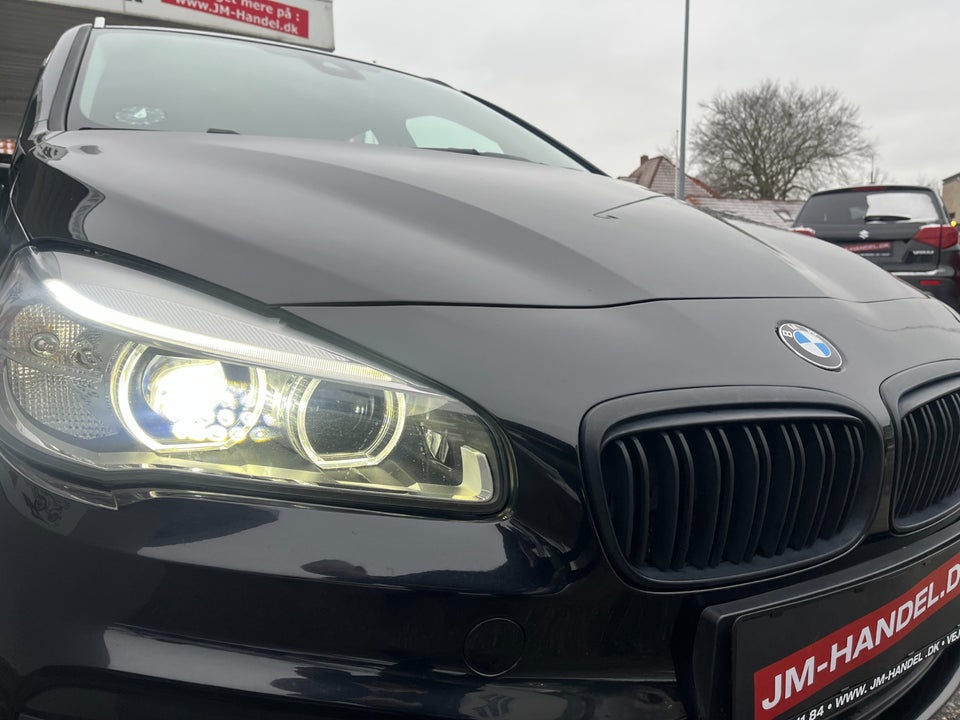 BMW 218d 2,0 Active Tourer Advantage 5d