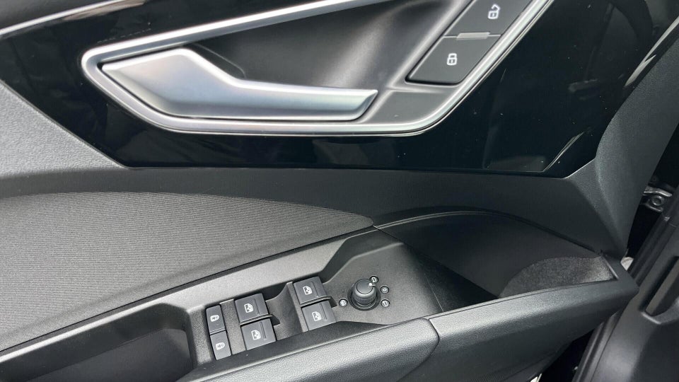 Audi Q4 e-tron 35  5d