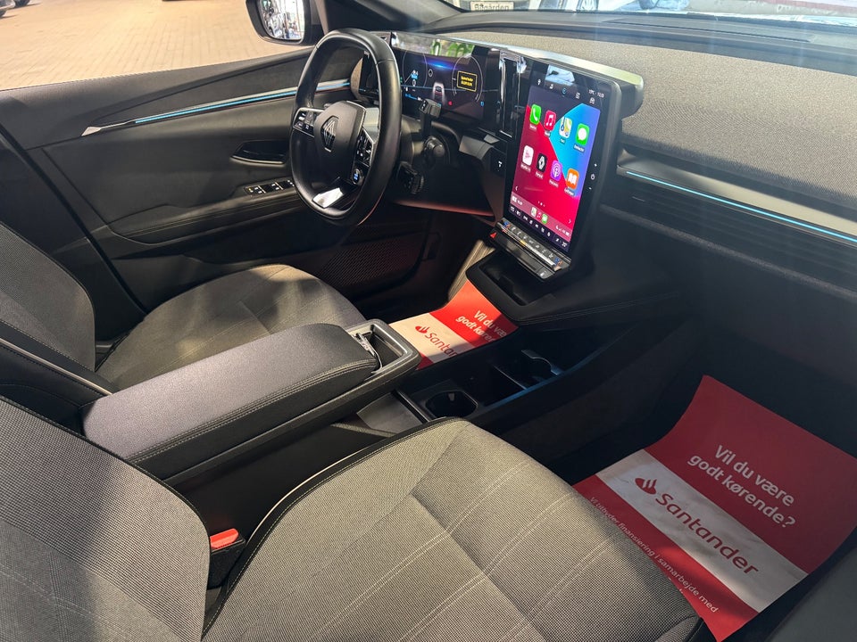 Renault Megane E-Tech 60 Techno 5d