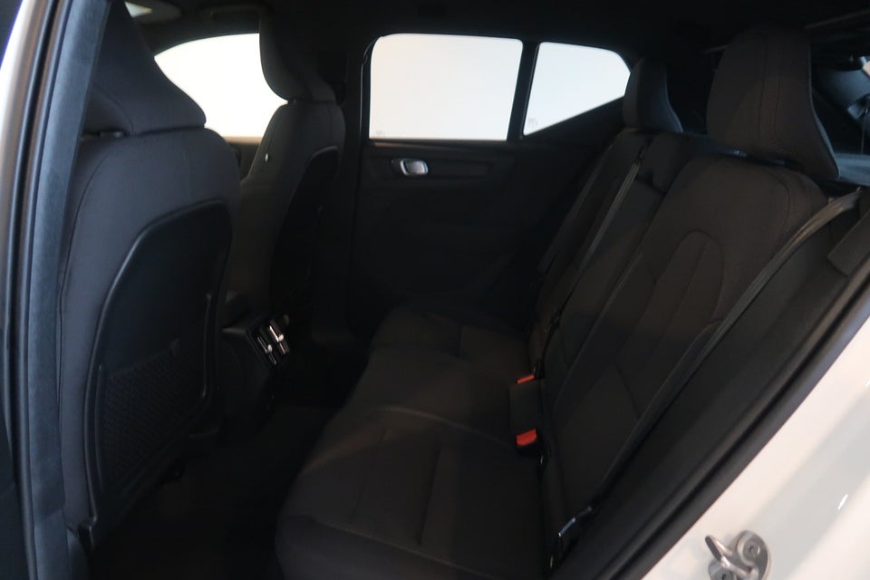 Volvo XC40 ReCharge Twin Plus 5d