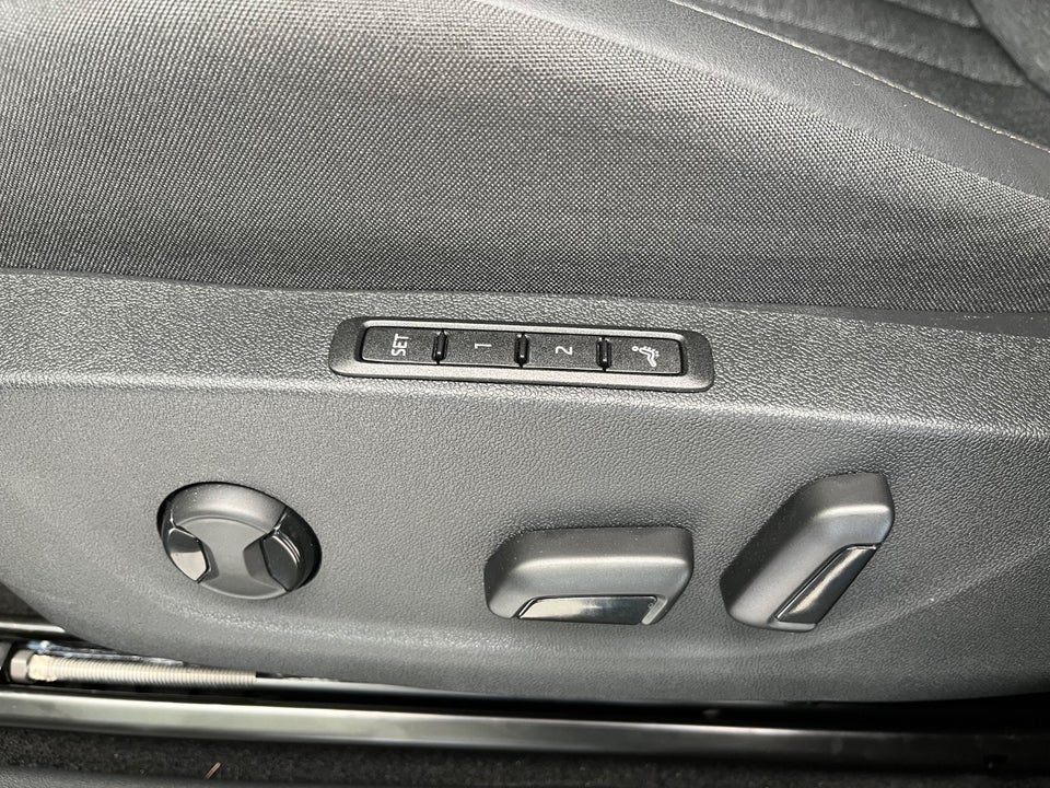 Skoda Elroq 85 iV Maxx 5d