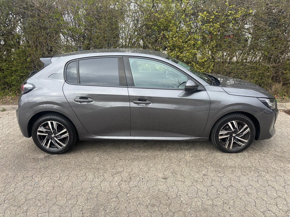 Peugeot 208 1,2 PureTech 100 Allure EAT8 5d