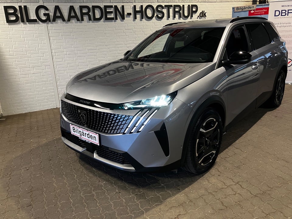 Peugeot e-5008 77 Allure 7prs 5d