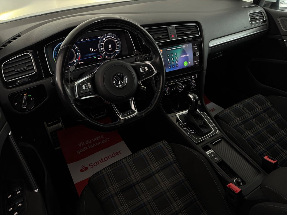 VW Golf VII 1,4 GTE DSG 5d