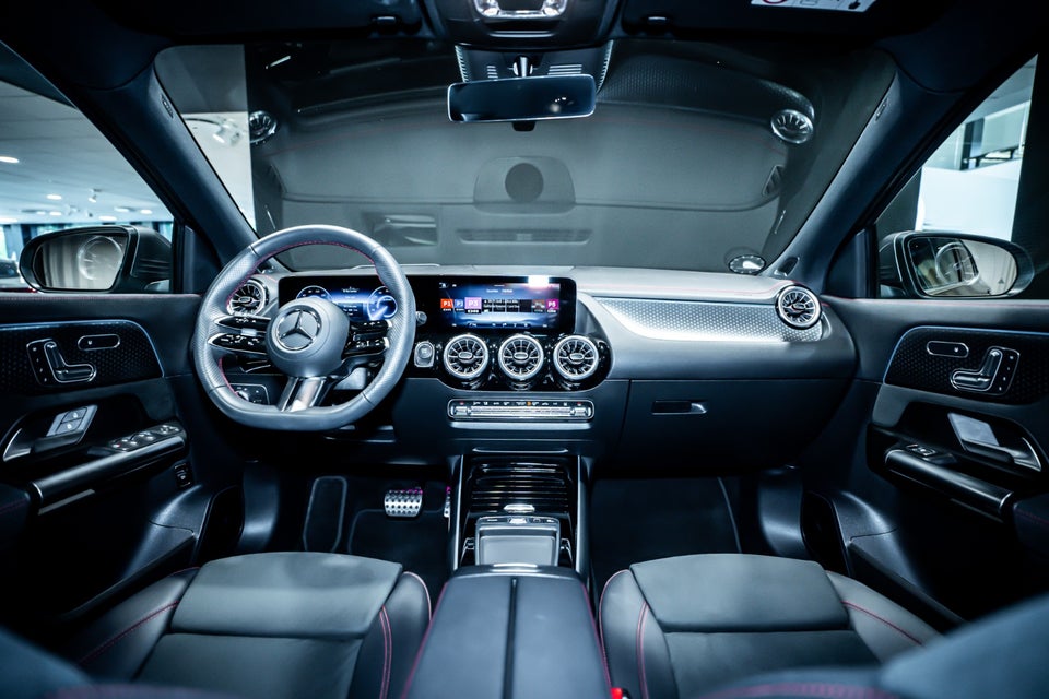 Mercedes EQA250+ AMG Premium 5d