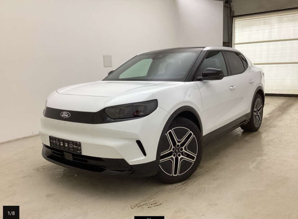 Ford Capri 79 Premium Extended Range AWD 5d