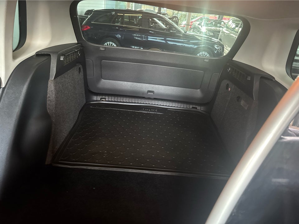 VW Tiguan 2,0 TSi 210 Sport & Style DSG 4Motion Van 5d