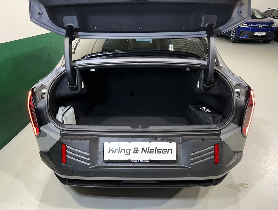 Kia EV4 81 Long Range Upgrade Fastback 4d