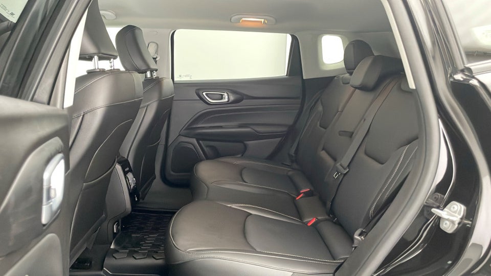 Jeep Compass 1,3 4xe S aut. 4x4 5d