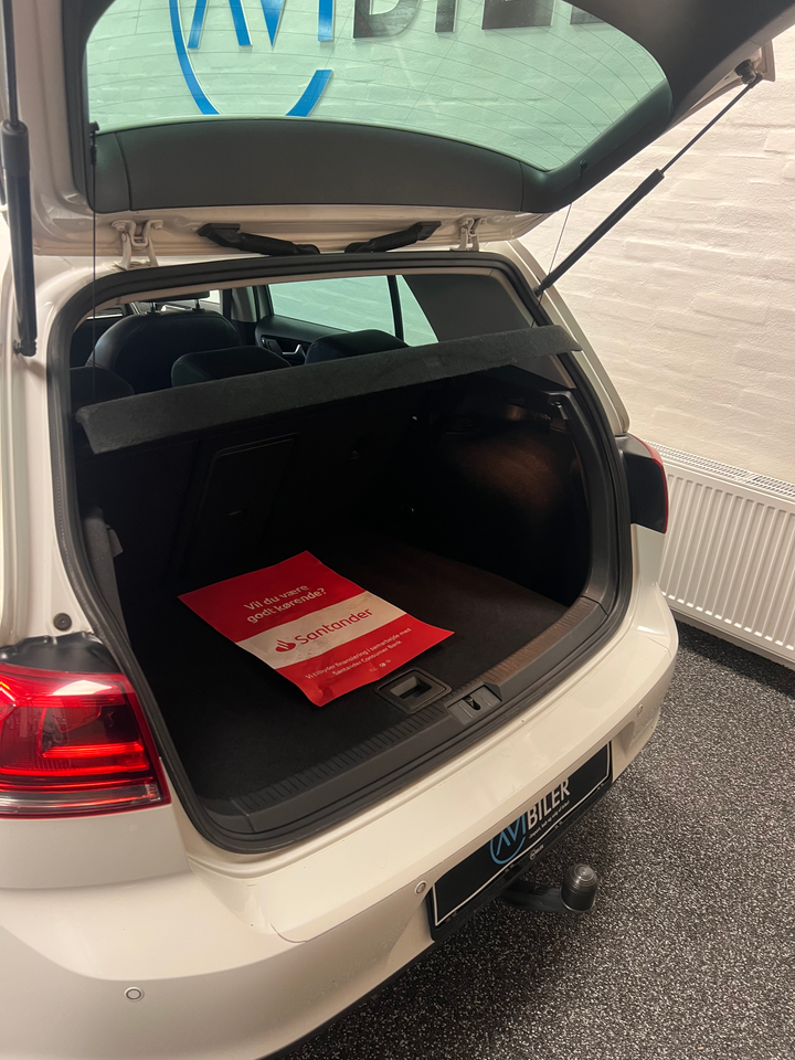 VW Golf VII 2,0 TDi 150 Highline BMT 5d