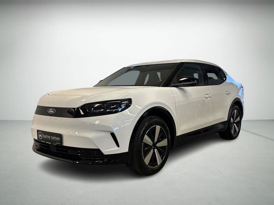 Ford Capri 82 Select Extended Range 5d