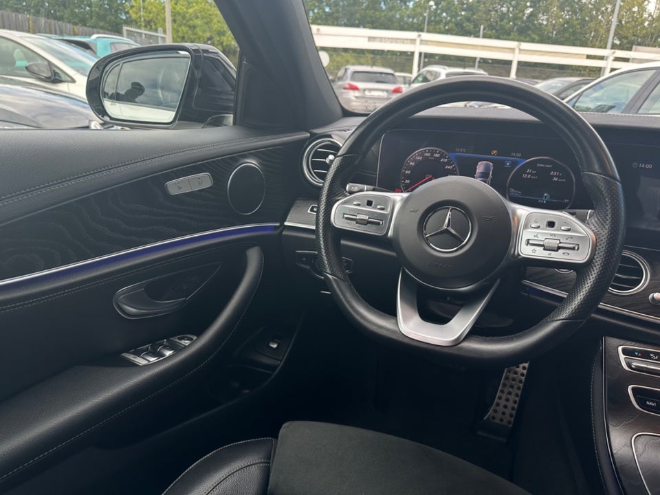 Mercedes E300 2,0 AMG Line aut. 4d