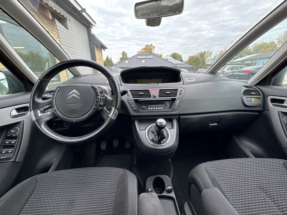Citroën Grand C4 Picasso 1,8 16V 7prs 5d