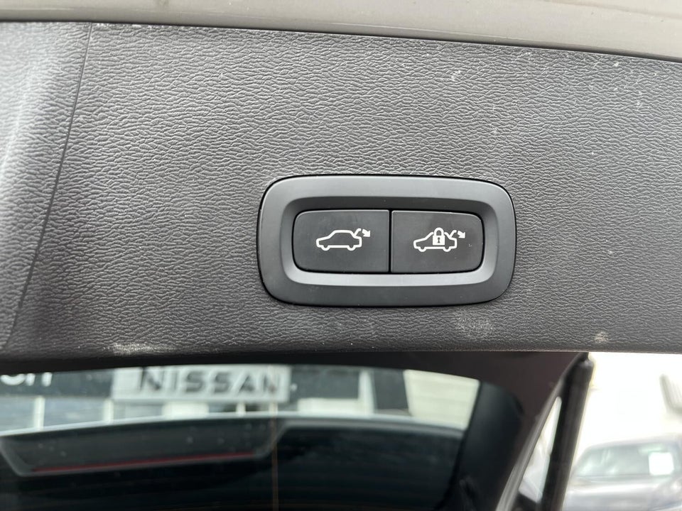Volvo EX40 Extended Range Core 5d