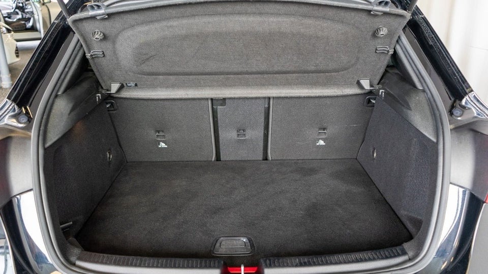 Mercedes A250 e 1,3 Advantage AMG aut. 5d