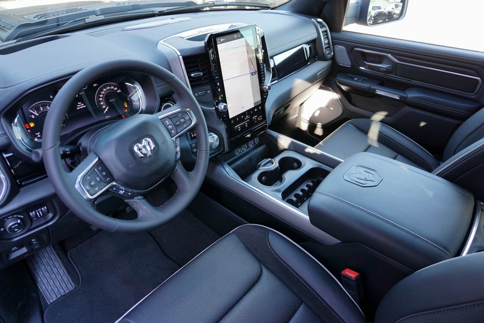 Dodge RAM 1500 3,0 Laramie Premium Night aut. 4d